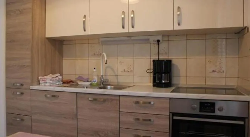 Apartments Rozi - Image 1