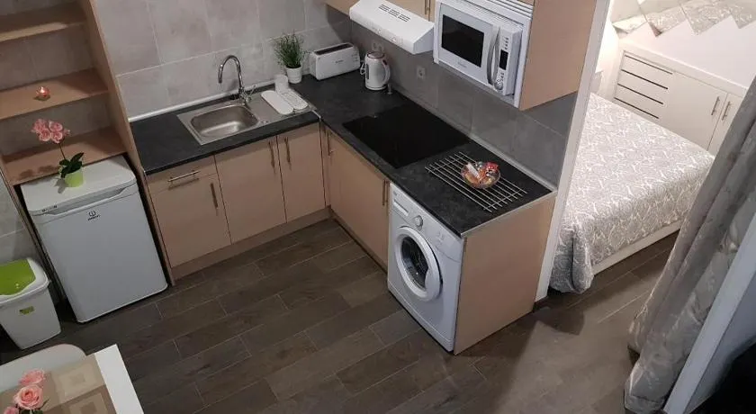 Cozy Studio Madrid - Metro Barrio del Pilar - Image 1