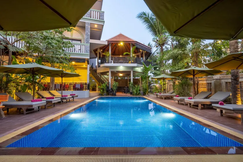 Reveal Courtyard in Reveal Angkor - Image 1