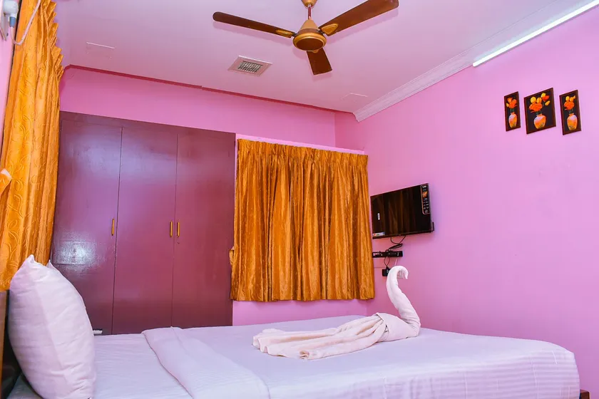 Coral Shelters Service Apartments Pykara - Image 1
