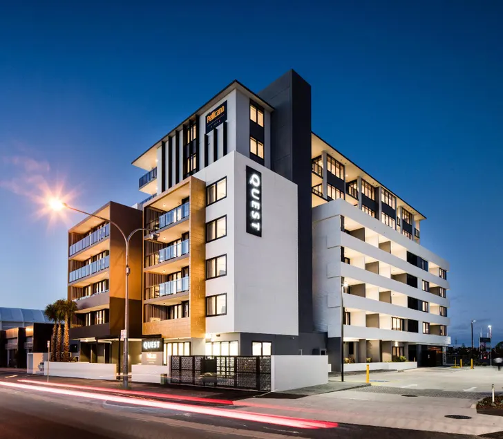 Quest Robina - Image 1