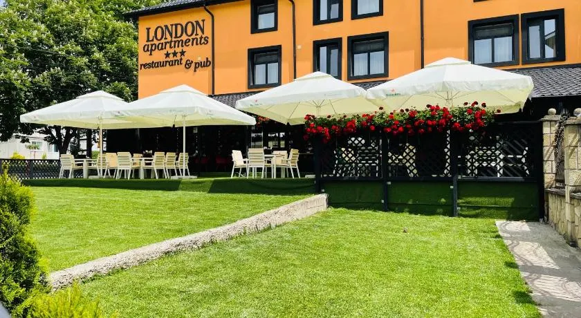 London Apartments Vaslui - Image 1