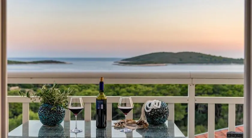 B&B Paradiso - Pakleni Islands Hvar - Image 1