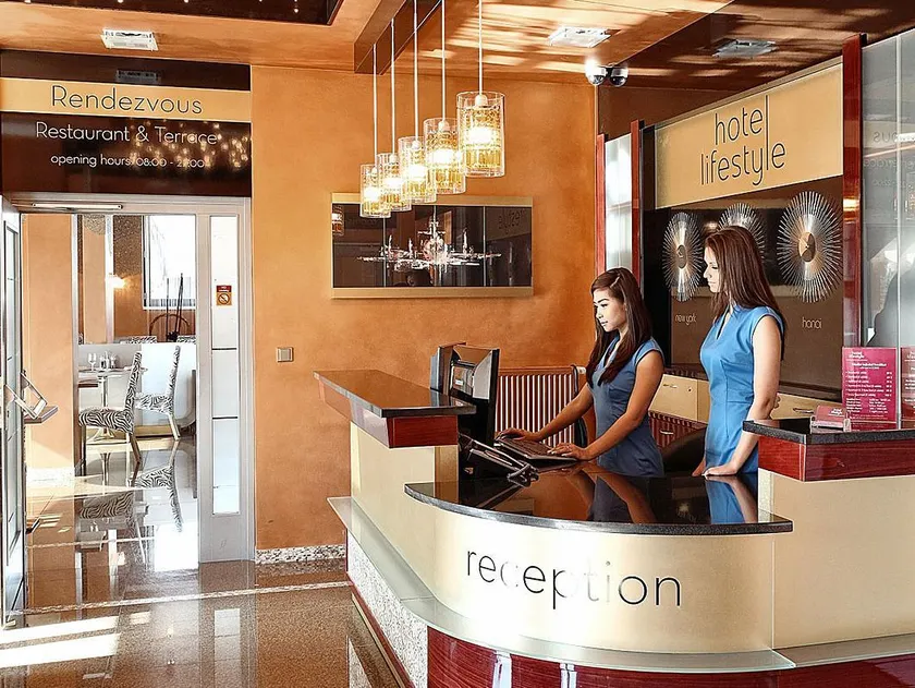 Hotel Lifestyle - Image 1