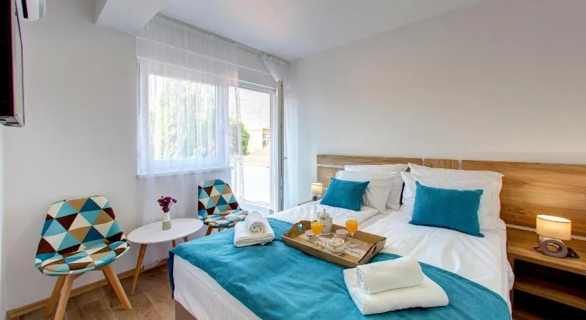 Villa Floris - Image 1