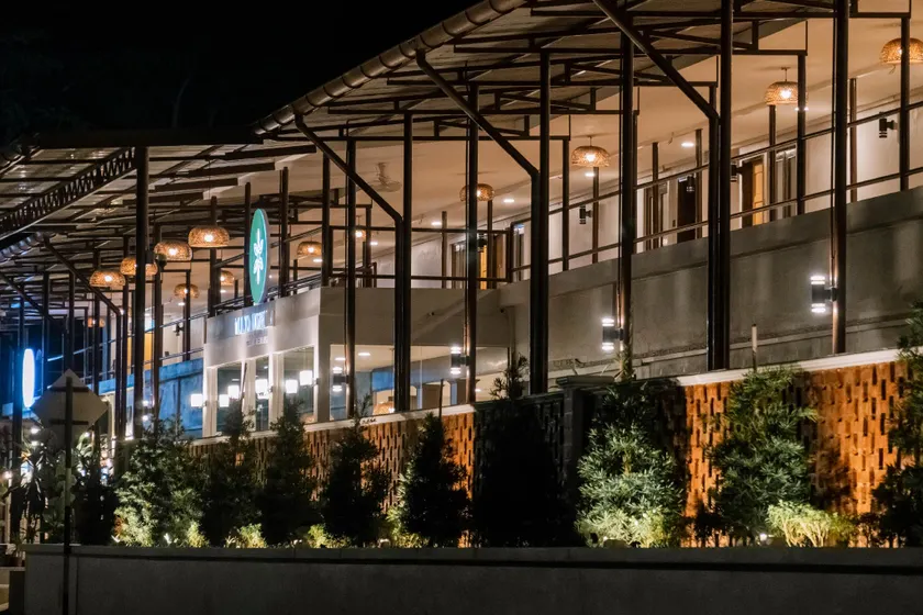 Mulyo Hotel - Image 1