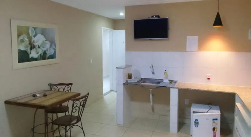 Kitnets e Suites a 300 metros da Prefeitura de Porto Real - Image 1
