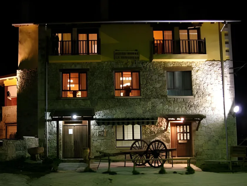 Hotel Rural La Dehesilla - Image 1
