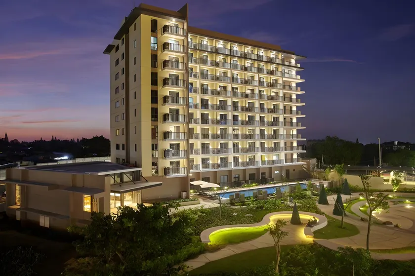 Quest Hotel Tagaytay - Image 1