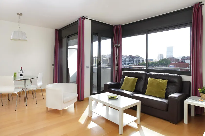 1216 - Forum Gardens Apartment - Image 1