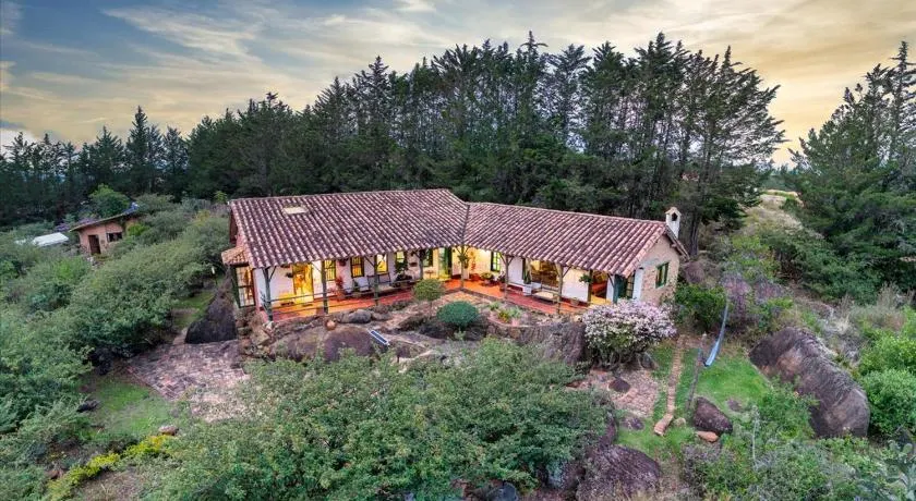 El Hayuelo Ecolodge - Image 1
