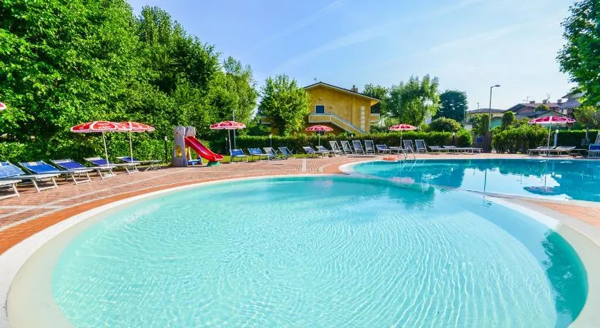 Hotel Riel - Image 1