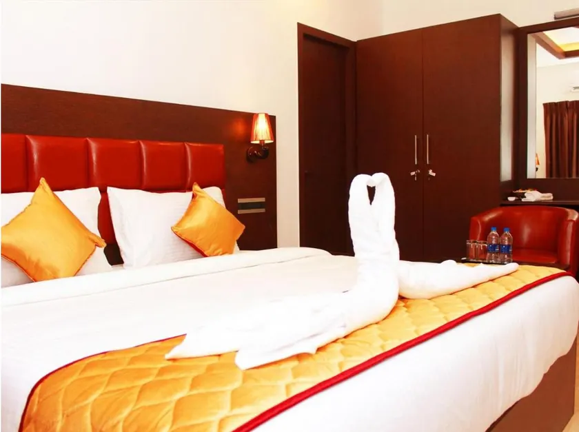 Staylite Suites - Image 1