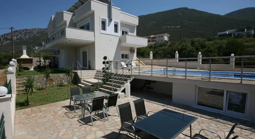 Villa Farran 2 - Image 1