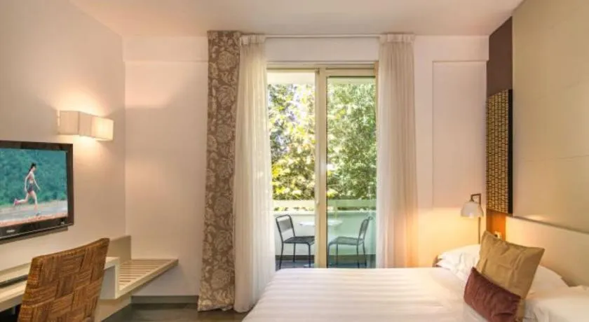 Hotel Joseph - Image 1