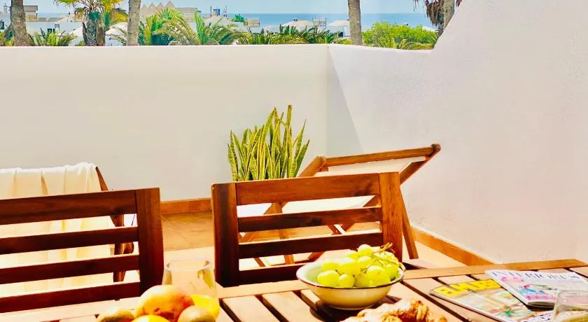 Canaryislandshost l Sea View - Image 1