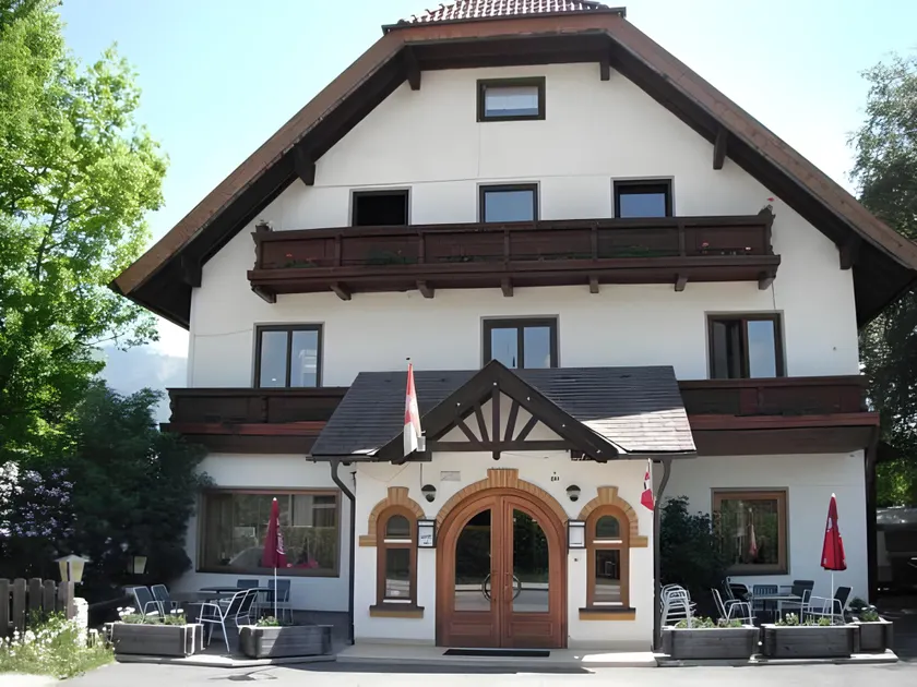 Gasthof Auwirt - Image 1