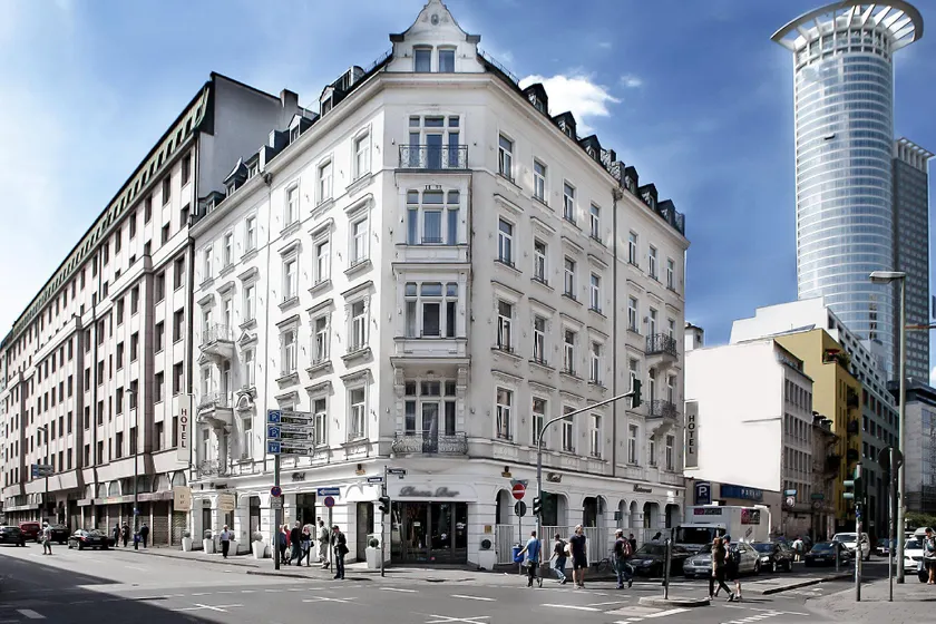 Grand Hotel Downtown - Frankfurt Central Station - Boutique Design Hotel - Image 1
