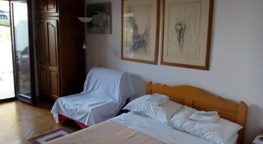 Villa Milas - Apartman 01 - Image 1