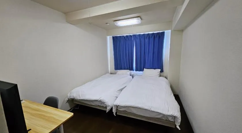 春日町 静かなマンションステイ ゆったり過ごせる一室401 - Image 1