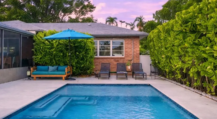 Pool Home w Game Room, Close to DT - Image 1