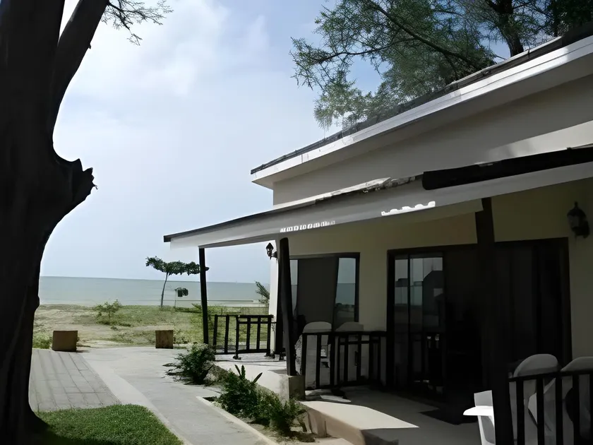 Rimlay Bungalow - Image 1