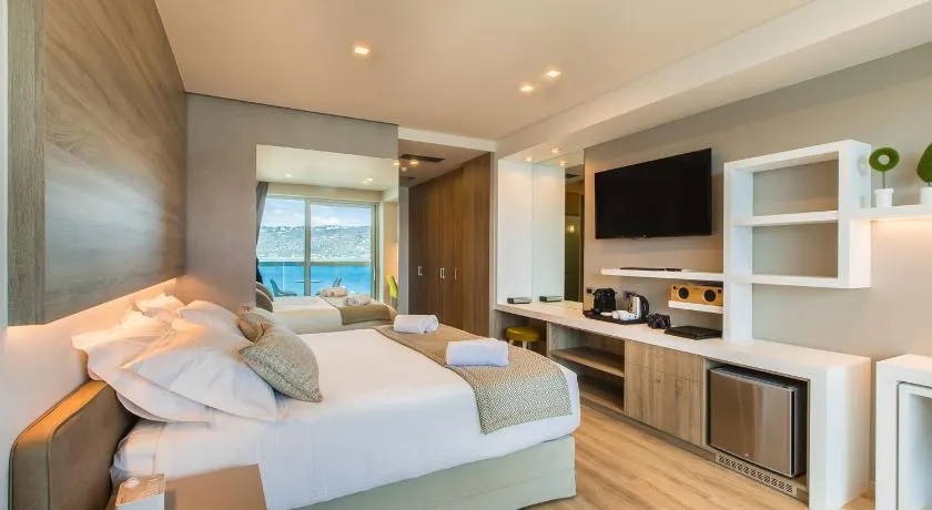 Oniros Residences - Image 1
