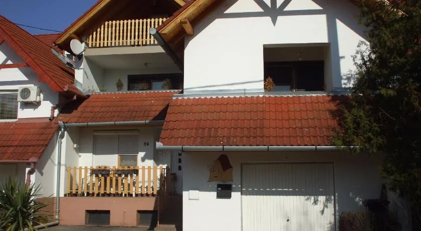 Heppház - Image 1