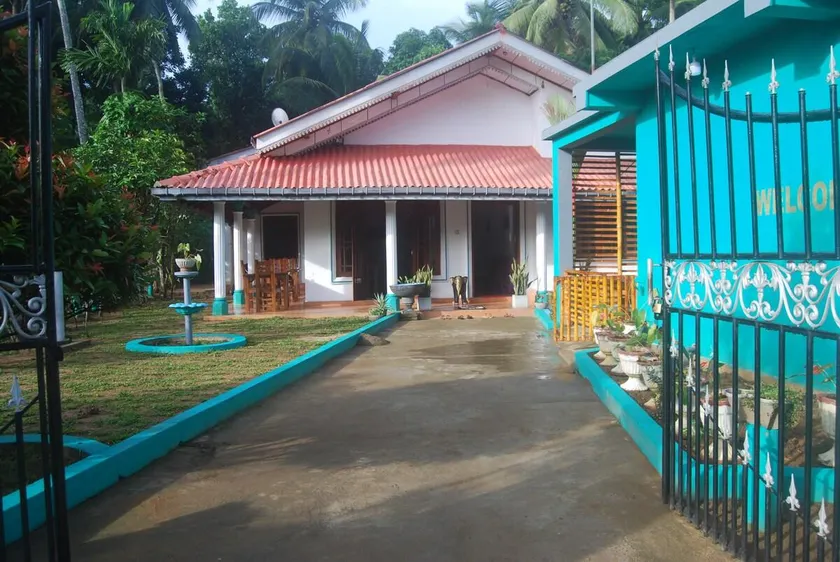 Yaman Restaurant - Image 1