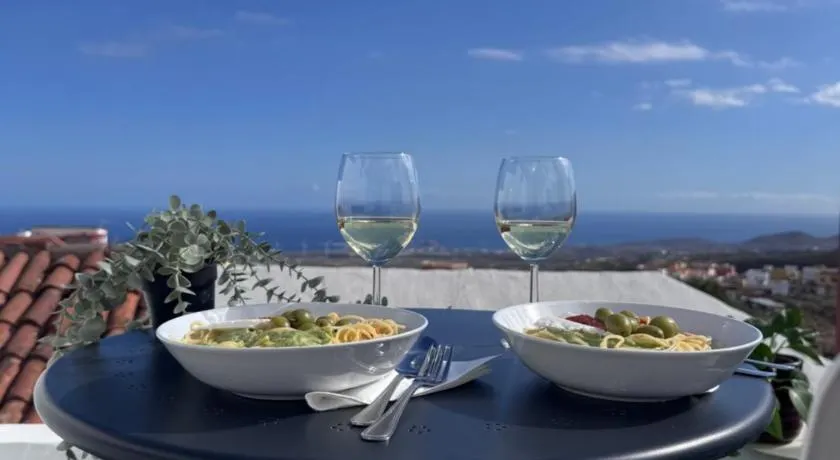 Casa Cactus Ocean View Studio Tenerife South - Image 1