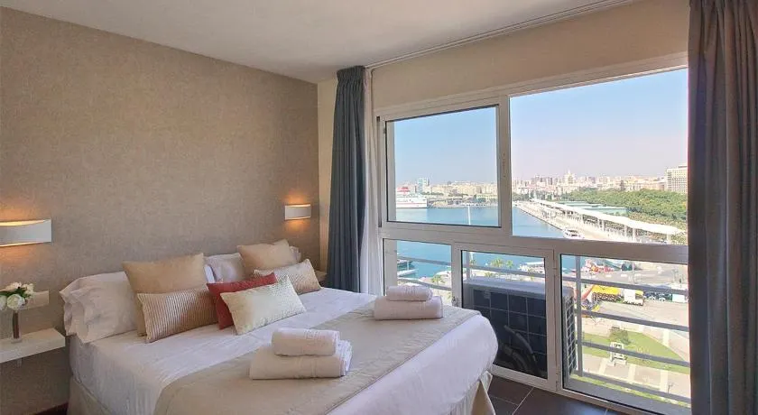 Apartamentos Malagueta Urban Beach - Image 1