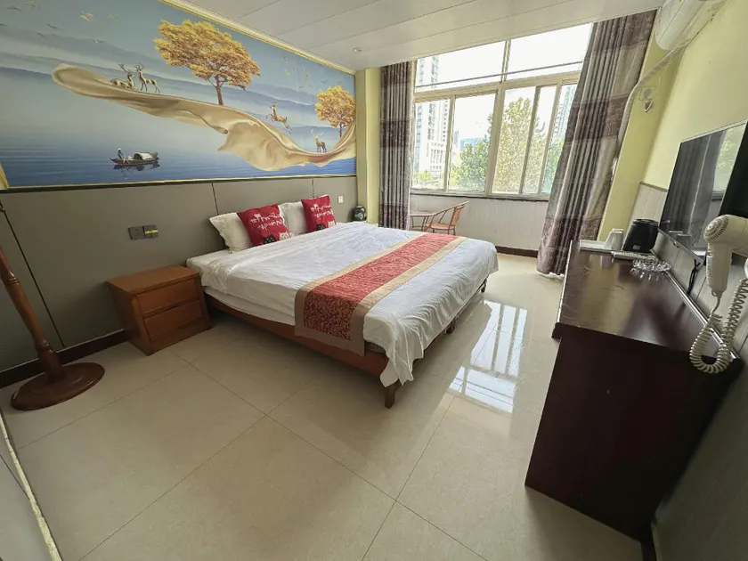 Lijiang Hotel (Xinyi Railway Station) - Image 1