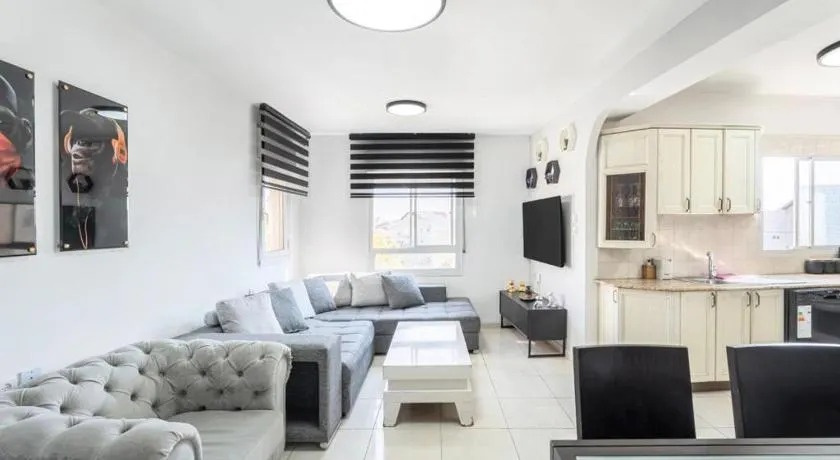 relaxing duplex - Image 1