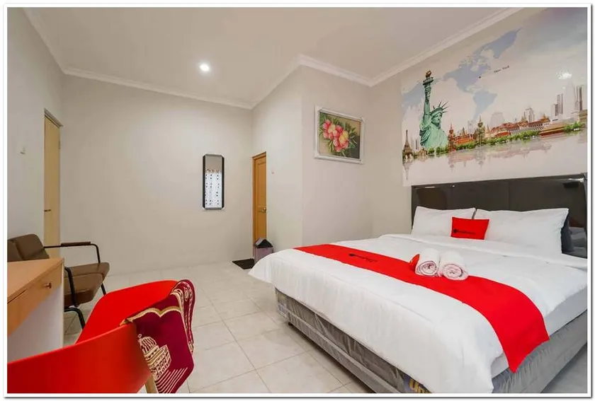 RedDoorz near JIEXPO Kemayoran 2 - Image 1
