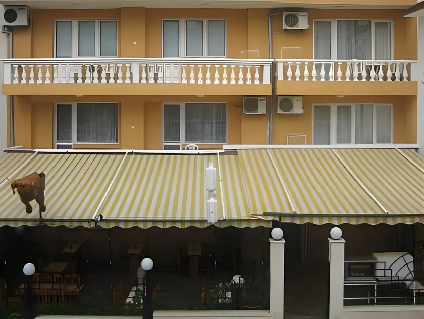 Family Hotel Alfa Vita - Image 1