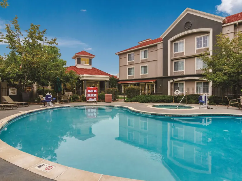 La Quinta by Wyndham Denver Boulder - Louisville - Image 1