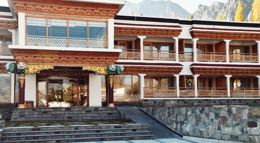 Kaldan Palace - Image 1