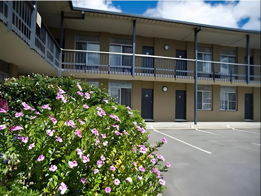Mid City Motor Inn Singleton - Image 1