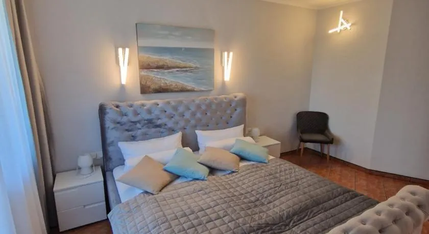 Apartament Hexagon nr 17 - Image 1
