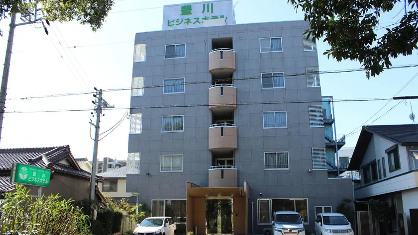 Toyokawa Business Hotel - Image 1