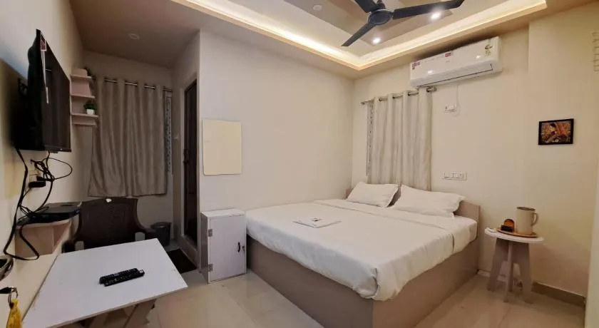 Vijaya Lodge - Image 1