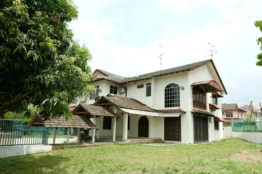 EZ Mansion @JB City - Image 1
