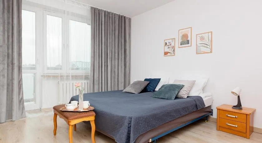 Zweistöckige Wohnung | 3 Schlafzimmer | Garagenstellplatz - Image 1