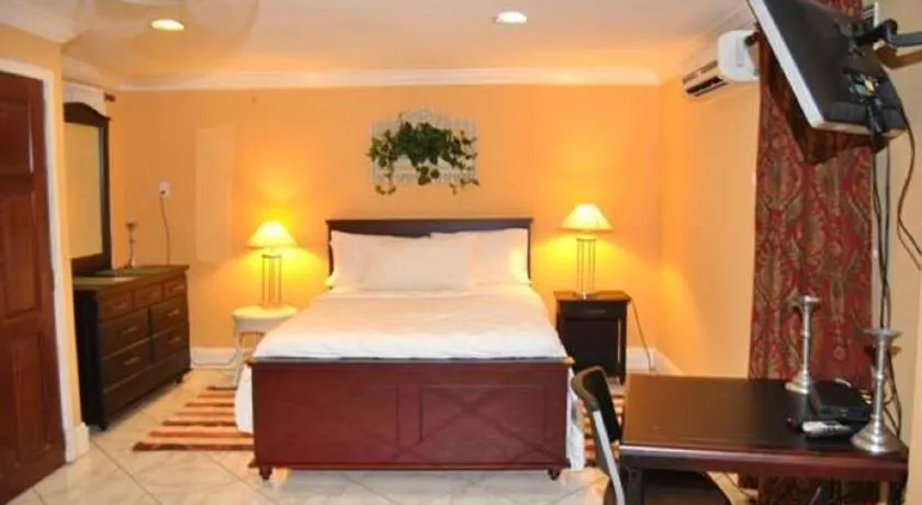 El Dorado Inn - Image 1