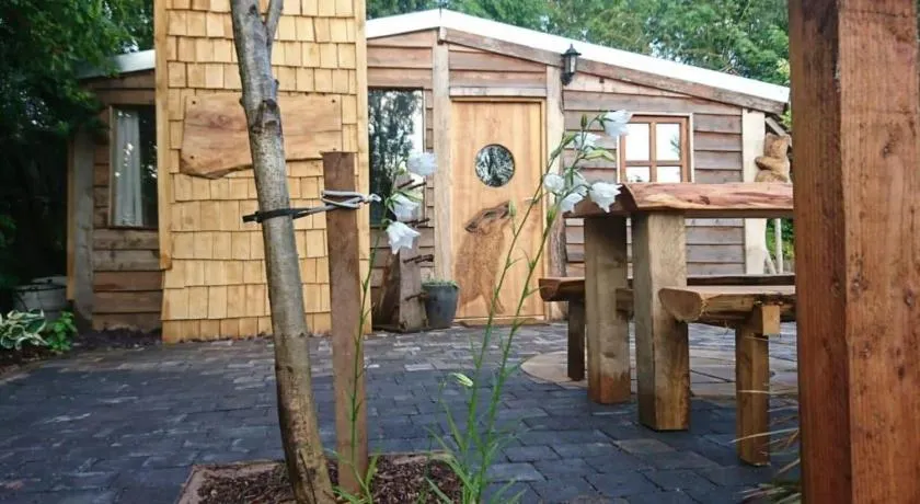The Woodcutters Rest Cabin Sutton Coldfield - Image 1