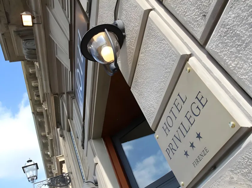 The Sonetto Hotel Piazza Santa Croce - Image 1