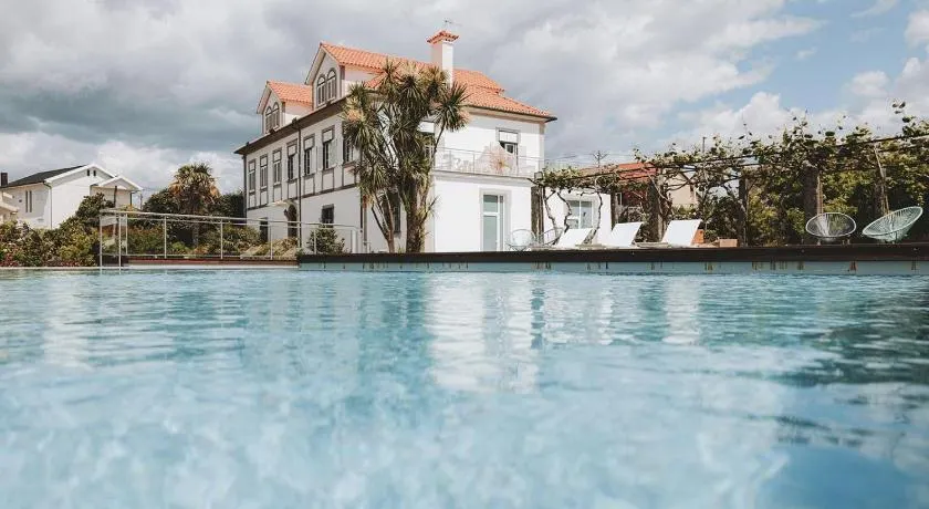 Porta do Jardim - Image 1