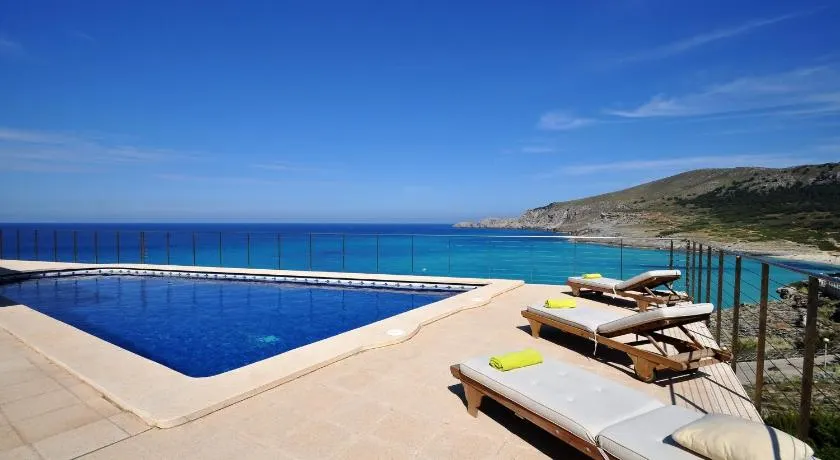 VILLA AUREA-Cala Mesquida- Primera linea de Mar - Image 1
