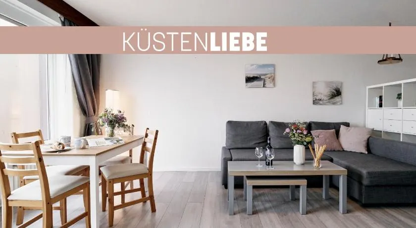 Küstenliebe mit traumhaftem Meerblick und Balkon - Image 1