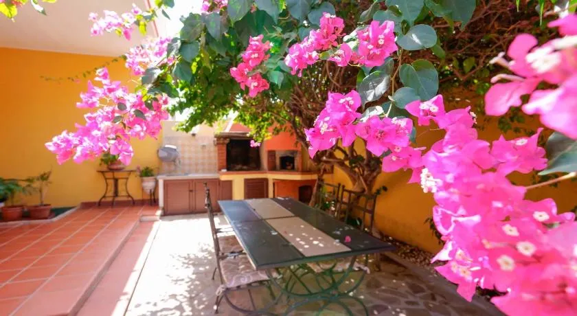 Il Piccolo Giardino rooms & breakfast - Image 1